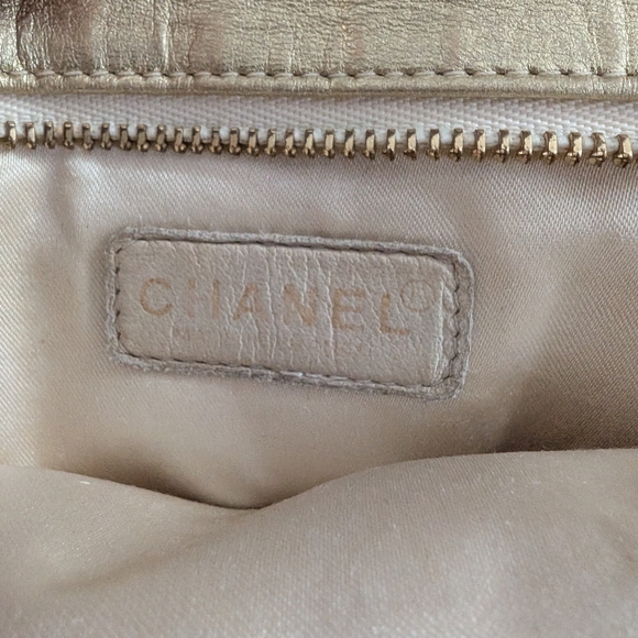 CHANEL Handbags - LOW START AT 1500 LIKES!! Chanel Metallic Gold Clutch